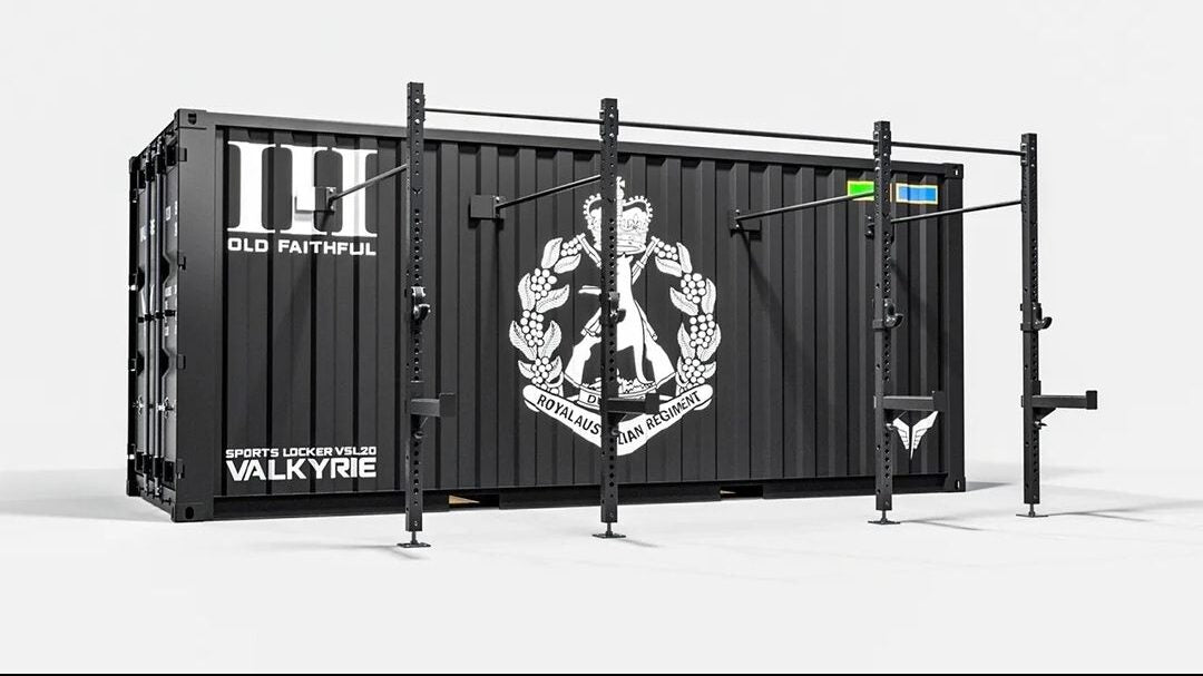 MTG custom branding container