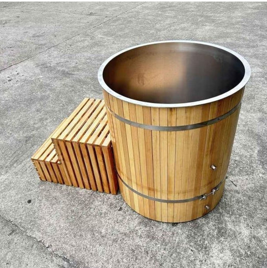 Icey Kong Red Cedar Barrel Cold Plunge with stainless steel tub